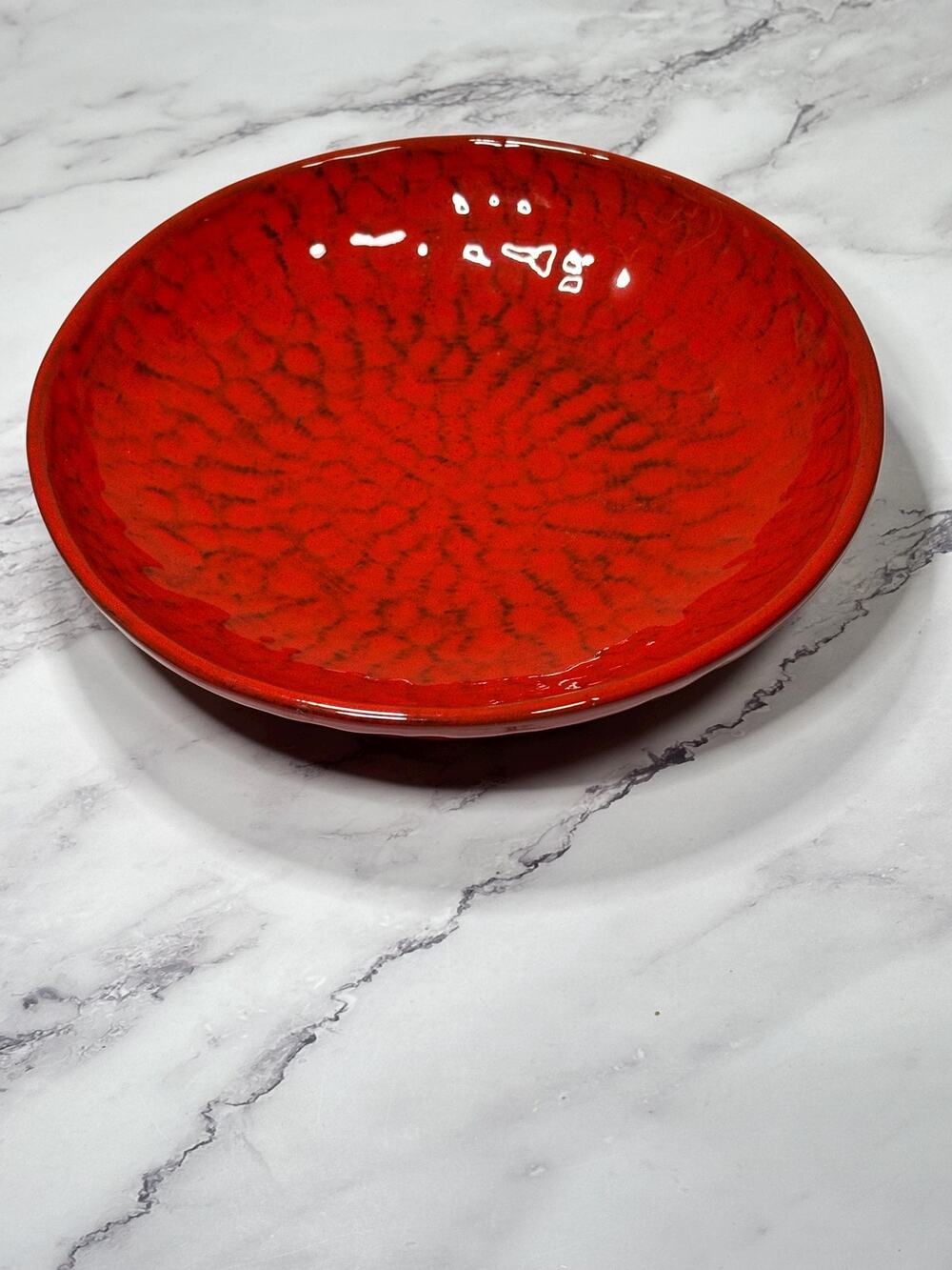 Noemi Ceramiche Umbria, Italy Studio Ceramic Pottery 9.25” X 2” Bowl Dish RED